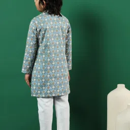 READIPRINT FASHIONS Kids Blue & White Embroidered Full Sleeves Kurta with Pyjamas image 2