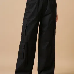 Bewakoof Black Relaxed Fit Mid Rise Pants image 1