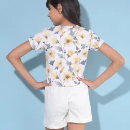 Crimsoune Club Kids Yellow & White Floral Print T-Shirt image 2