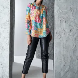 DRESOUL Floral Printed Tie-Up Neck Smocked Top-image-39