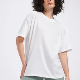 glitchez Loud & Proud Printed Oversized Fit T-shirt image 2