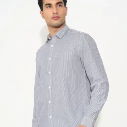 Peregrine By Pantaloons Blue Regular Fit Striped Shirt image 3