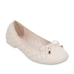 Mochi Women's Nude Flat Ballets image 2