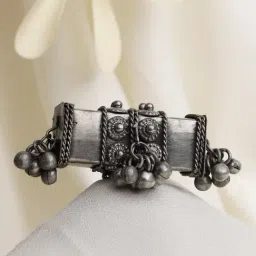 Moedbuille Handcrafted Ghungroo Studded Oxidised Silver Plated Antique Tribal Finger Ring-picture-12