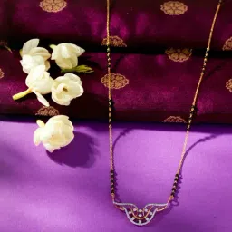 p.n.gadgil jewellers P.N.Gagdil Jewellers Harmonic Knot Gold & Diamond Modern Mangalsutra for Woman-picture-28