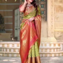 AKSH FASHION Woven Design Zari Silk Blend Banarasi Saree image 5