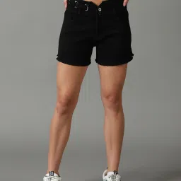 showoffff SHOWOFF Black Regular Fit Shorts image 1