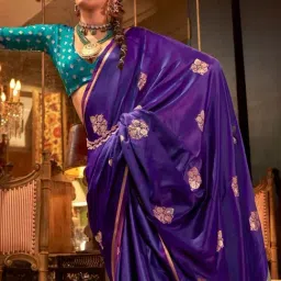 Vardha Purple Woven Saree With Unstitched Blouse image 3