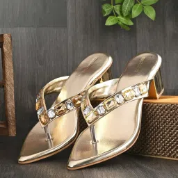 Clog London Women's Golden Thong Sandals image 1