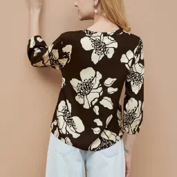 Fame Forever By Lifestyle Brown Regular Fit Floral Print Top image 2