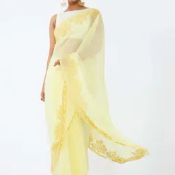 Taneira Yellow Embroidered Saree With Unstitched Blouse-image-64