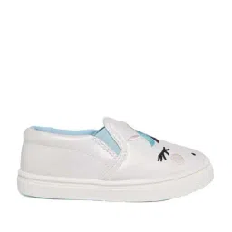 Pantaloons Junior Silver Casual Slip-Ons-image-51