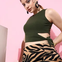 Athena Classic Green Solid Twist & Knot Top image 1