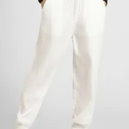 Forever 21 White Regular Fit Joggers-picture-33