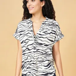 Annabelle by Pantaloons White & Navy Linen Printed Top image 1