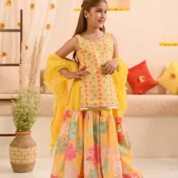 Pspeaches Girls Yellow Georgette Regular Fit Floral Print Kurta Set image 3