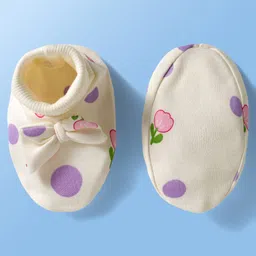Babyoye 100% Cotton Knit with Eco Jiva Finish Mittens & Booties with Bow Print & Applique - White image 3