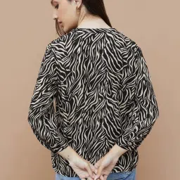 Fame Forever By Lifestyle Black Regular Fit Printed Top image 2