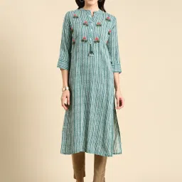 showoffff SHOWOFF Teal & White Cotton Embroidered Kurta image 1