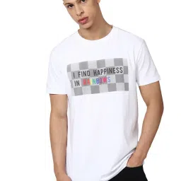 Forever 21 White Regular Fit Printed T-Shirt image 1