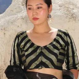 Chidiyaa Black Gold Handwoven Linen Zari Blouse image 2