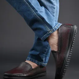 Louis Stitch Men's Brown Loafers-picture-23