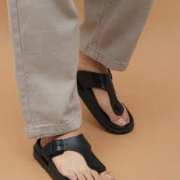 Forca by Lifestyle Men's Black Casual Sandals-picture-26