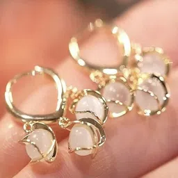 PolluxCraft Heart Shaped Studs Earrings image 3