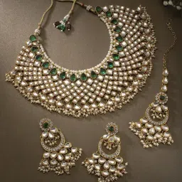 Peora Gold-Plated Kundan Studded Choker Necklace with Earring Maang Tikka Jewellery Set-picture-34