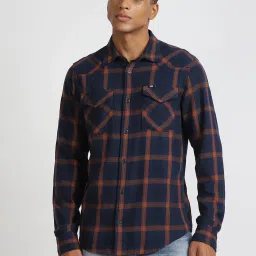 Lee Navy Cotton Regular Fit Checks Shirt image 1