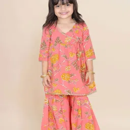 AJ Dezines Kids Peach Cotton Floral Print Kurta Set image 1
