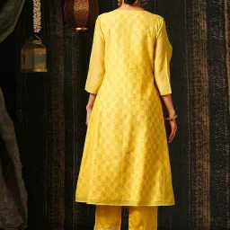 Jaypore Yellow Block Printed Flare Fit Kurta image 2