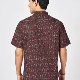 Indus Route By Pantaloons Maroon Cotton Regular Fit Self Pattern Shirt image 2