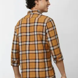Peter England Yellow Cotton Slim Fit Checks Shirt image 2