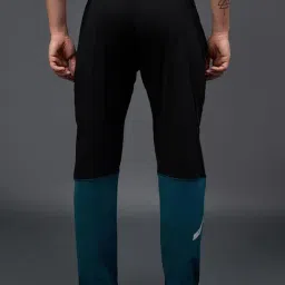 Dida Black Polyester Regular Fit Solid Trackpants image 2