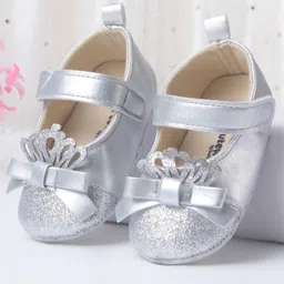 Cute Walk by Babyhug Velcro Closure Booties with Shimmer Floral Applique - Silver-picture-28