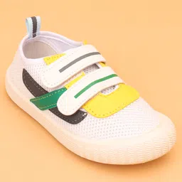 Cute Walk by Babyhug Velcro Closure Colour Block Casual Shoes - White image 2