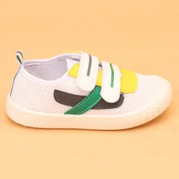 Cute Walk by Babyhug Velcro Closure Colour Block Casual Shoes - White image 3