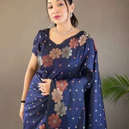 Sanwariya Silk Woven Design Silk Blend Kanjeevaram Saree image 2