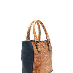 RI2K LONDON Women Textured Leather Satchel Bag image 5