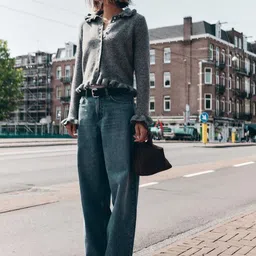 LULU & SKY Ruffle-trim Collar Button Cardigan image 5