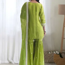 HERE&NOW Women Ethnic Motifs Embroidered Regular Thread Work Kurta with Sharara & With Dupatta image 2