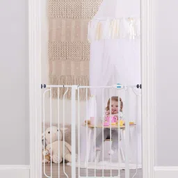 Regalo Extra Tall Safety Gate - White image 3