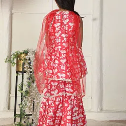 Cutiekins Girls Floral Printed Regular Gotta Patti Kurta With Sharara & Dupatta image 3