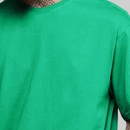 Leotude Men Solid Round Neck Oversized T-shirt image 4