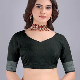 Kemza Floral Printed Saree With Blouse Piece image 2