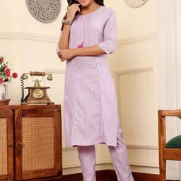 all about you Geometric Woven Design Kantha Work Dobby Pure Cotton Kurta & Trouser-picture-11