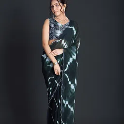A.V.M Prints Tie and Dye Dyed Maheshwari Saree image 4