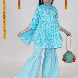KiddoPanti Girls Floral Printed Pure Cotton A Line Kurta with Sharara & Dupatta image 3