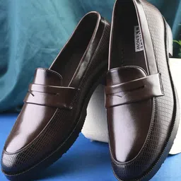 HERE&NOW Men Solid Leatherette PU Loafers-picture-17